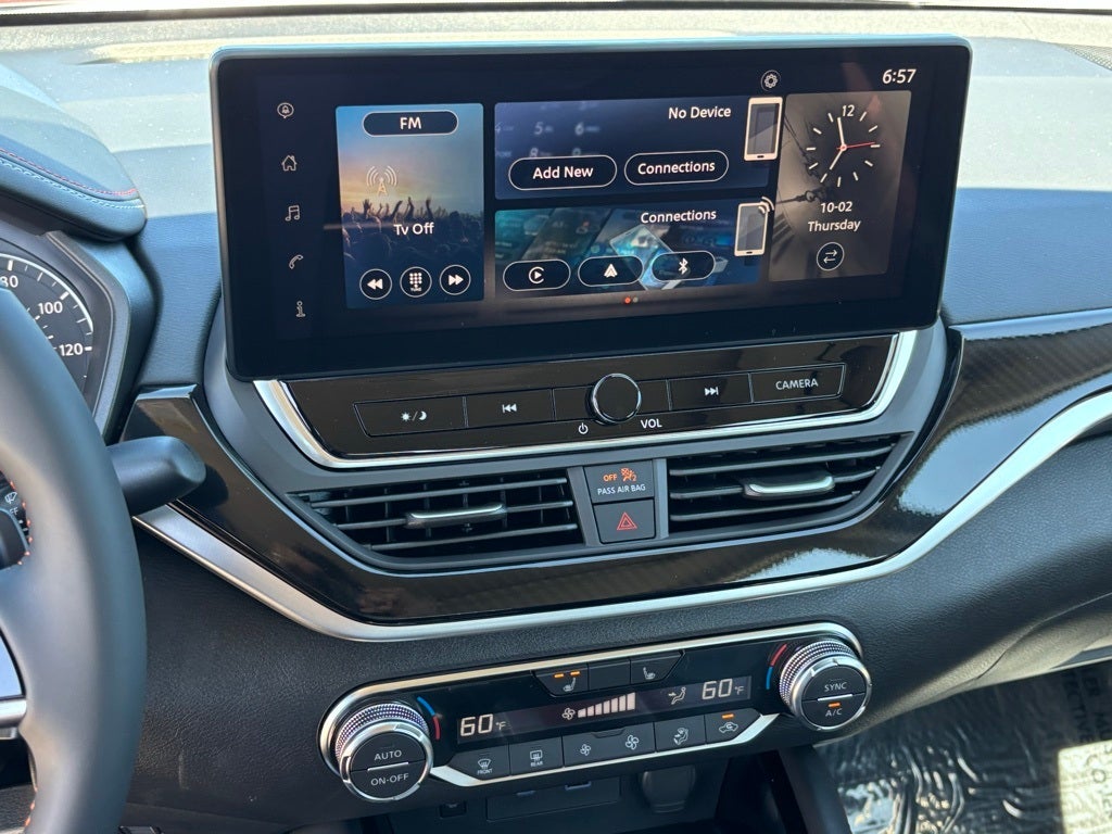 2025 Nissan Altima SR