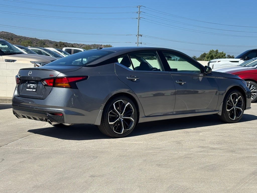2025 Nissan Altima SR