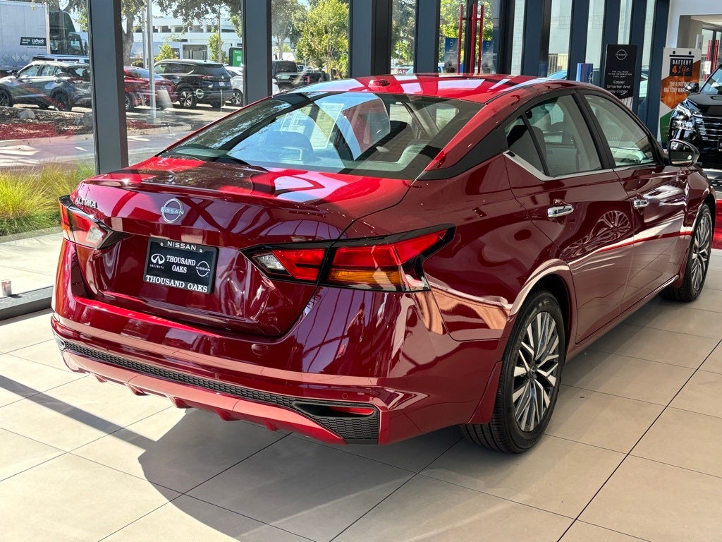 2025 Nissan Altima SV