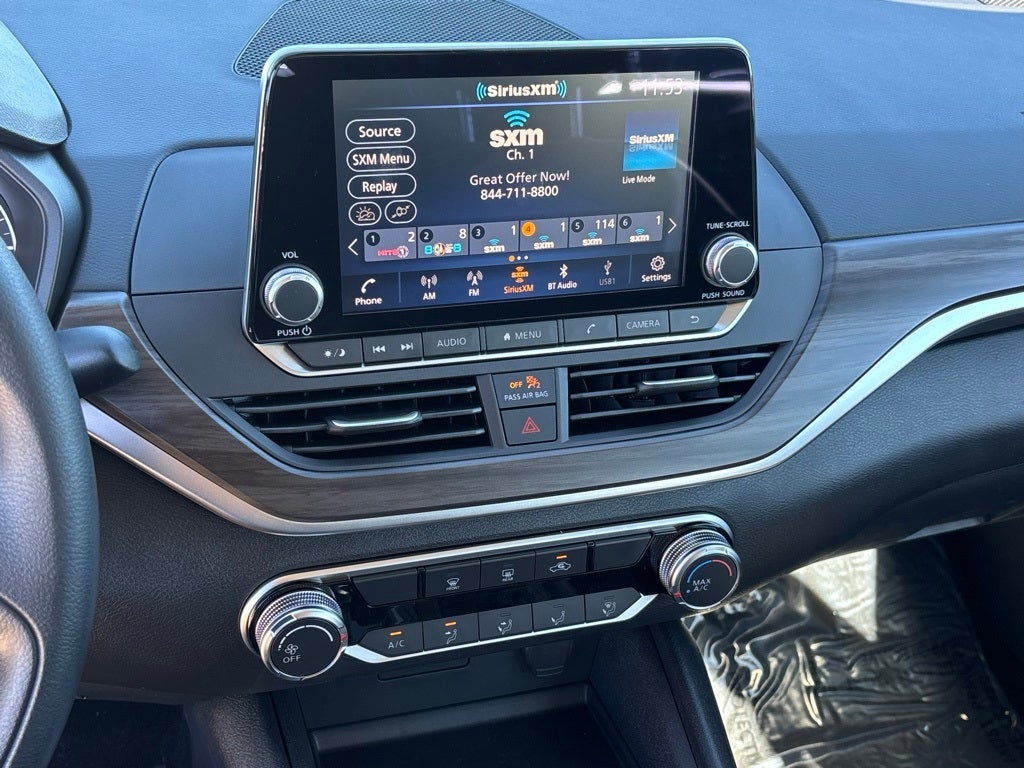 2025 Nissan Altima SV