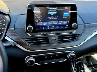 2025 Nissan Altima SV