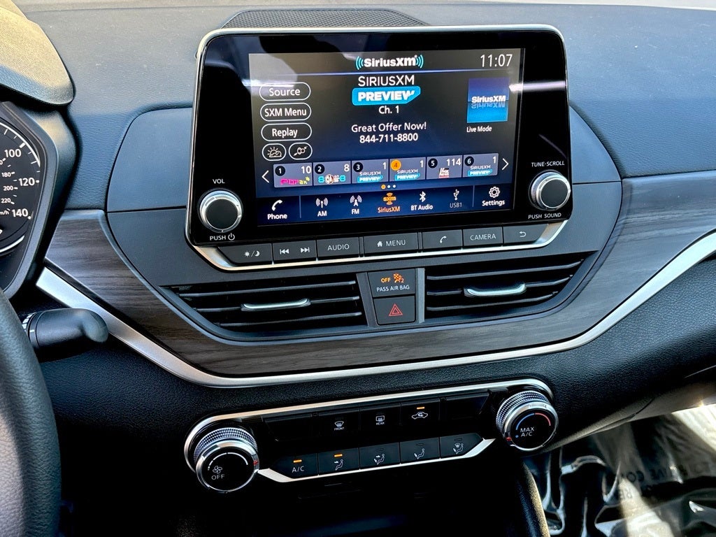 2025 Nissan Altima SV