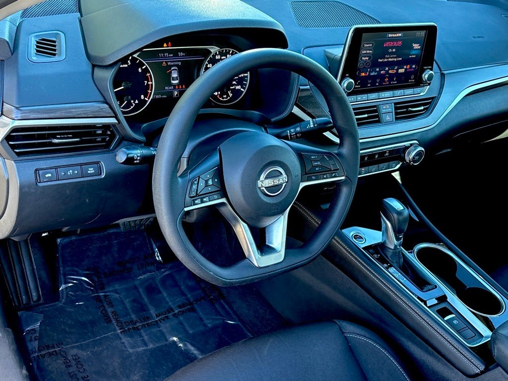 2023 Nissan Altima SV