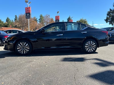 2023 Nissan Altima SV