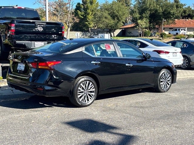 2023 Nissan Altima SV