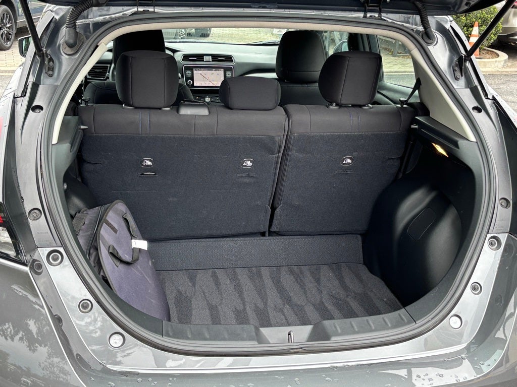 2023 Nissan Leaf SV Plus