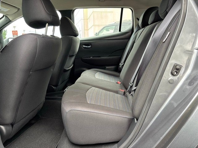 2023 Nissan Leaf SV Plus