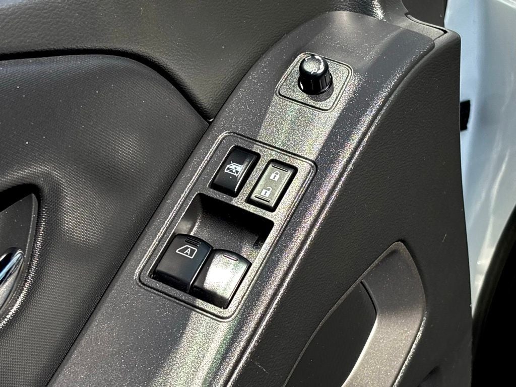 2024 Nissan Frontier King Cab® SV