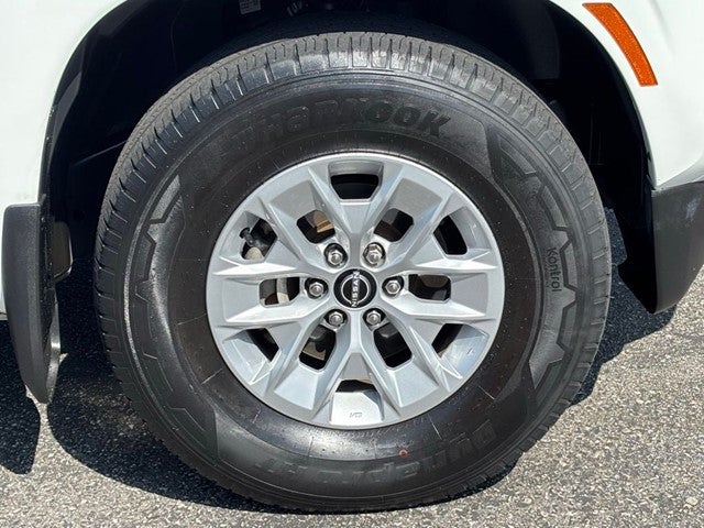 2024 Nissan Frontier King Cab® SV