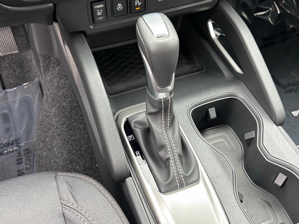 2025 Nissan Frontier Crew Cab SV