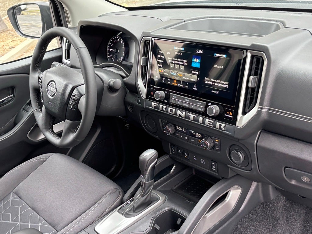 2025 Nissan Frontier Crew Cab SV