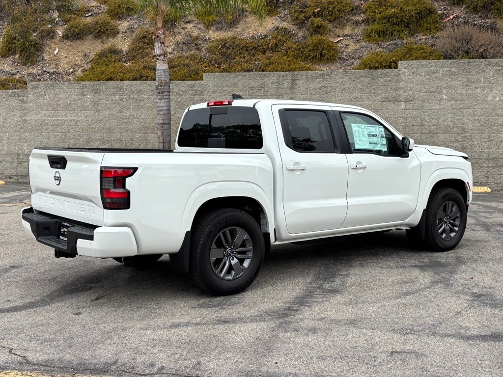 2025 Nissan Frontier Crew Cab SV