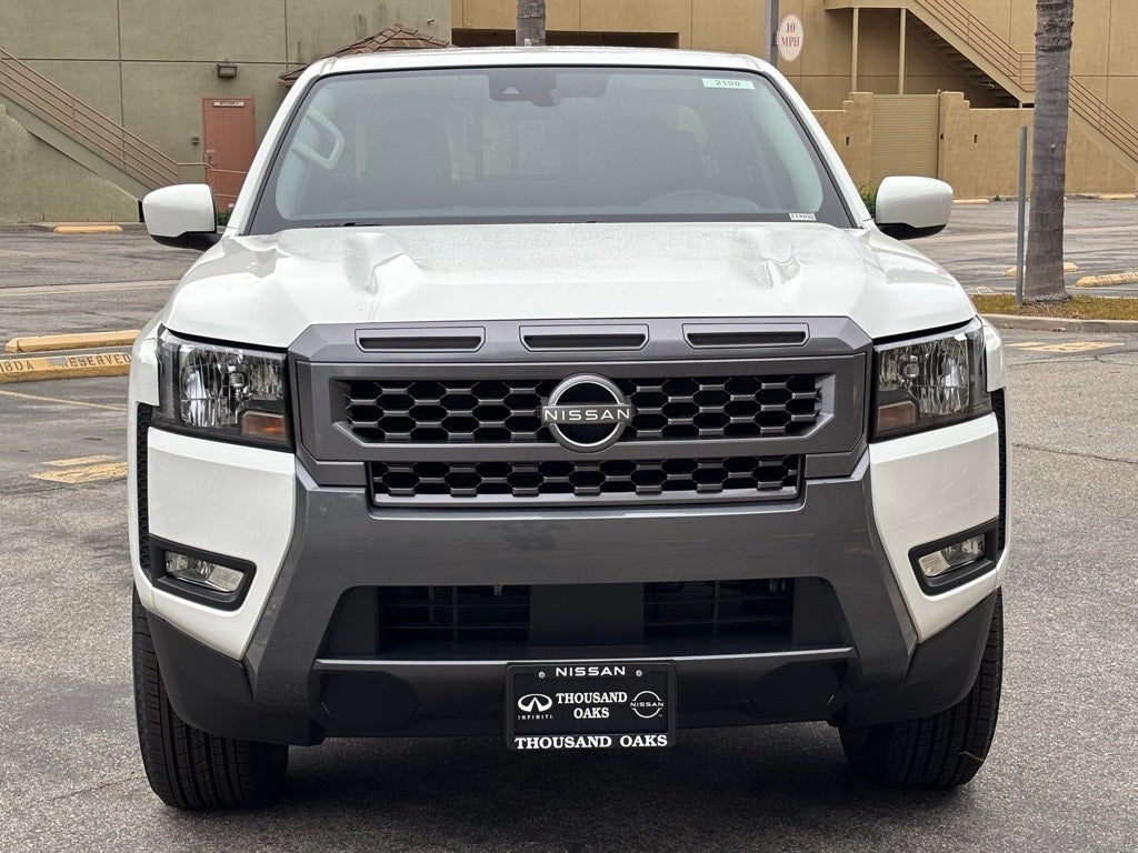 2025 Nissan Frontier Crew Cab SV