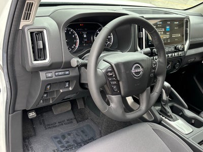 2025 Nissan Frontier Crew Cab SV