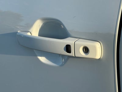 2025 Nissan Frontier Crew Cab SV