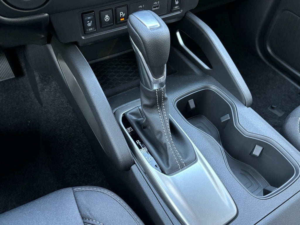 2025 Nissan Frontier Crew Cab SV