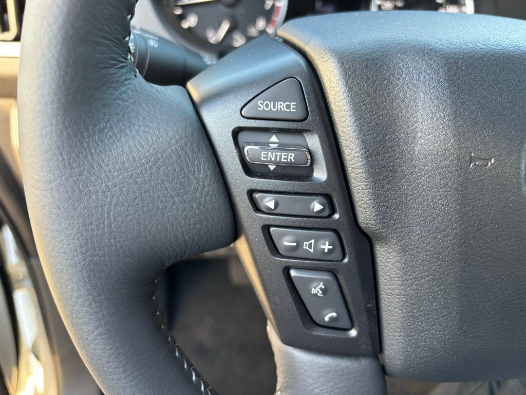 2025 Nissan Frontier Crew Cab SV