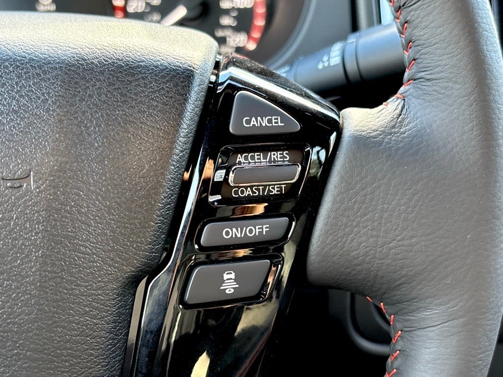 2025 Nissan Frontier Crew Cab PRO-X®