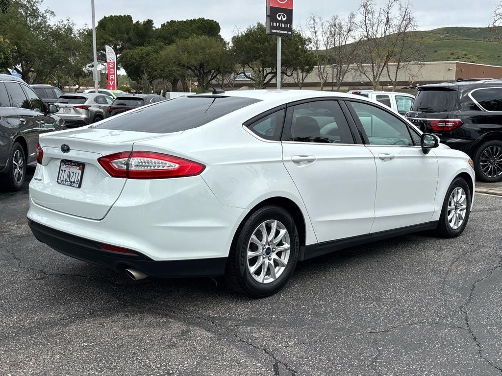 2016 Ford Fusion S