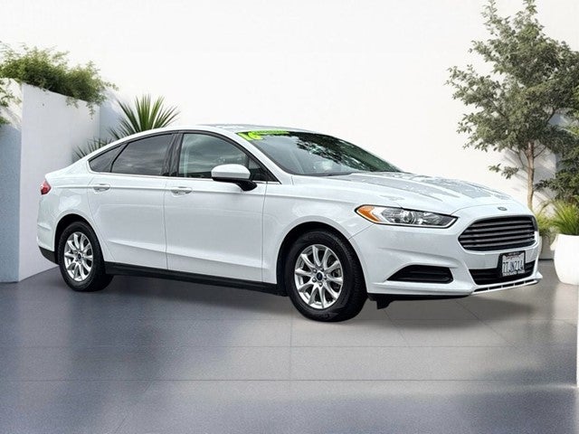 2016 Ford Fusion S