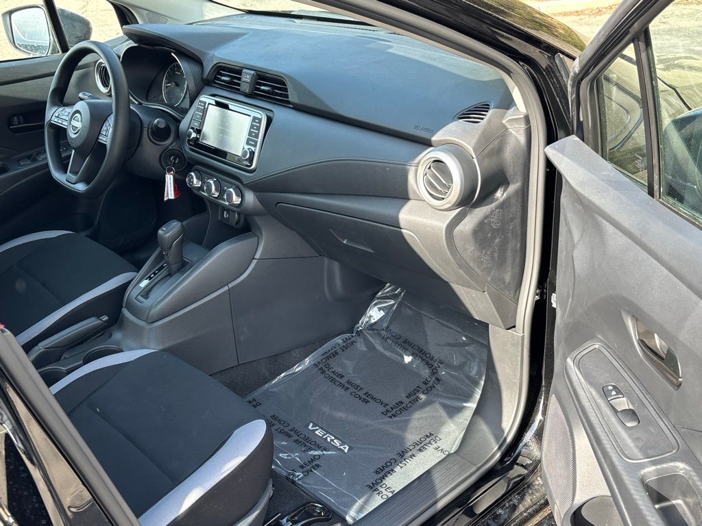 2025 Nissan Versa S