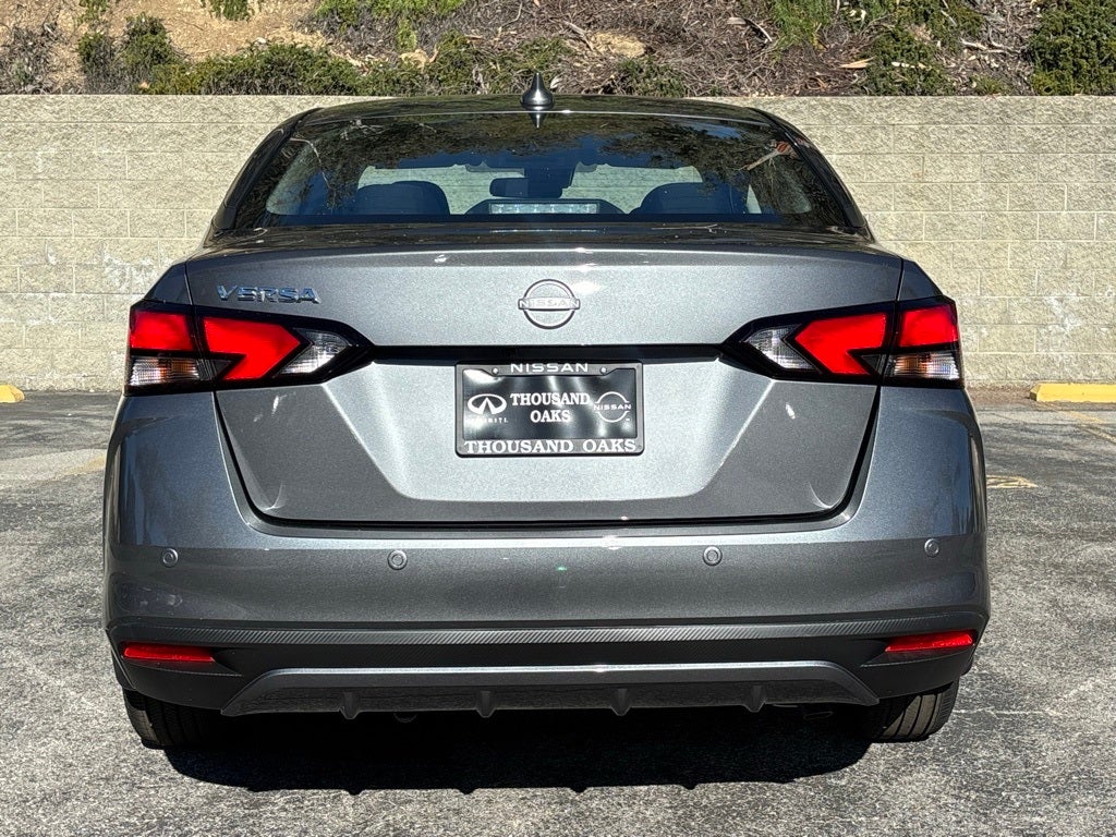 2025 Nissan Versa SV