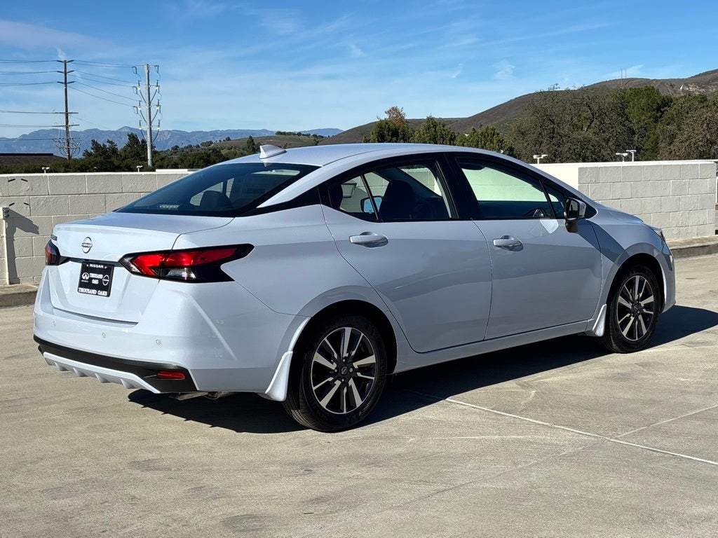 2025 Nissan Versa SV