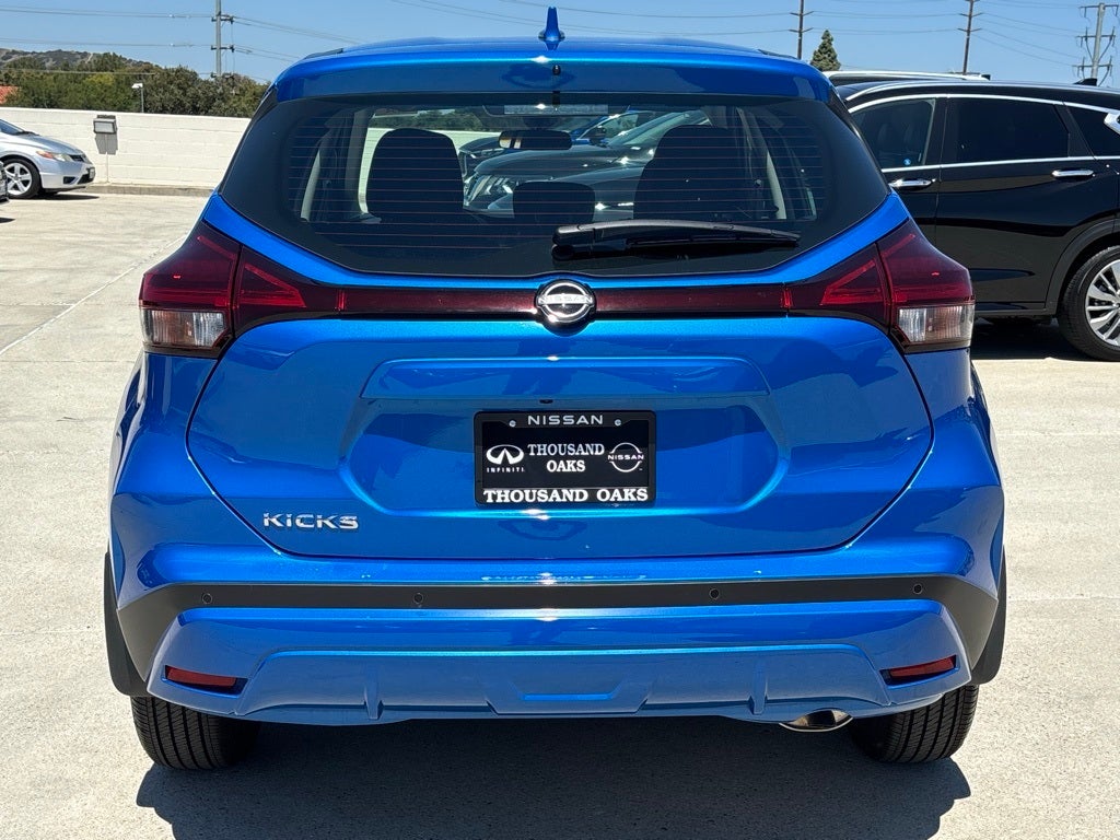 2025 Nissan Kicks Play S