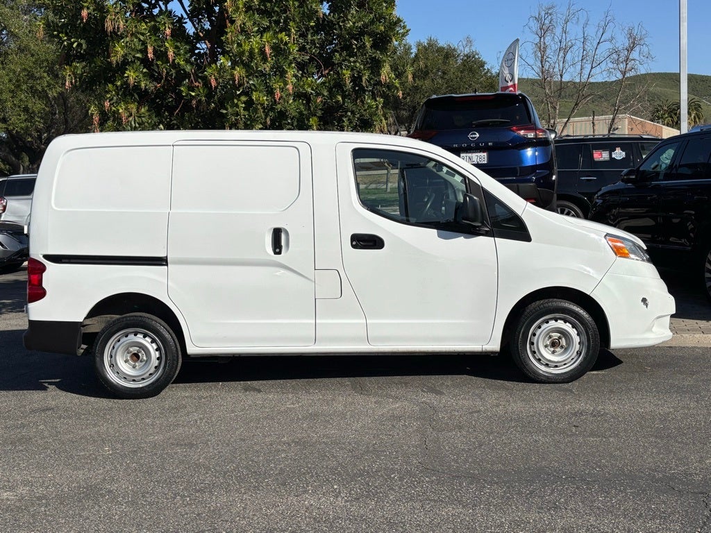 2021 Nissan NV200 S