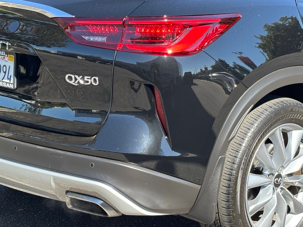 2022 INFINITI QX50 LUXE FWD