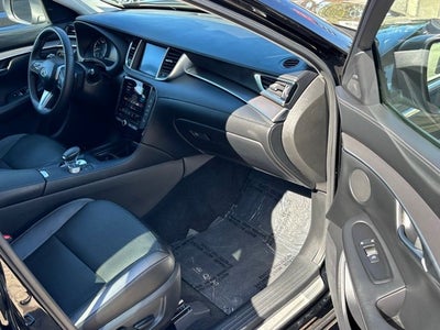 2022 INFINITI QX50 LUXE FWD