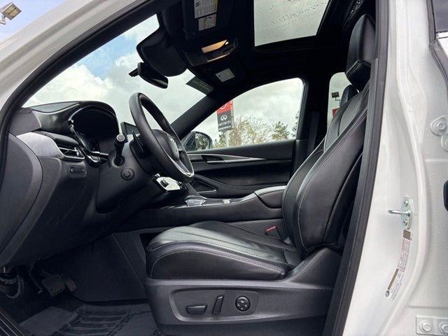 2025 INFINITI QX60 Luxe FWD