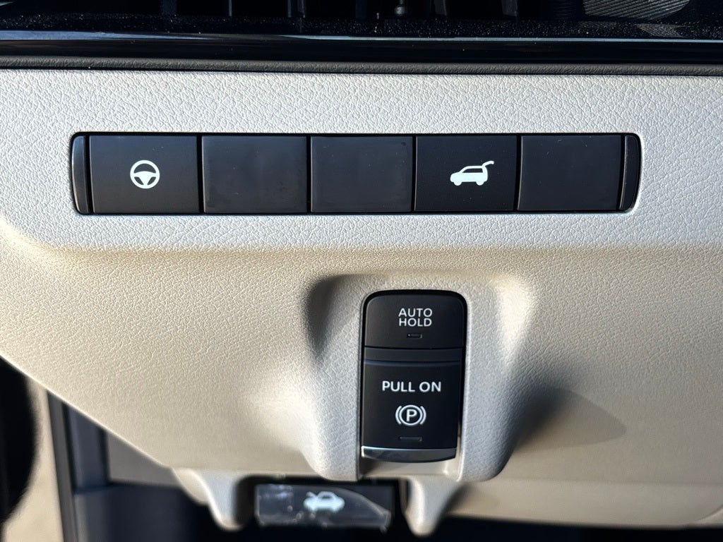 2025 Nissan Murano SV