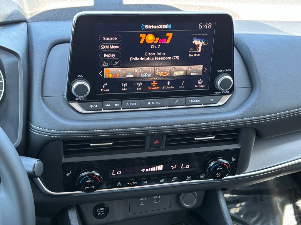 2025 Nissan Rogue SV