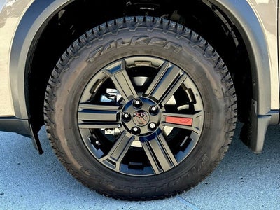 2025 Nissan Rogue Rock Creek®