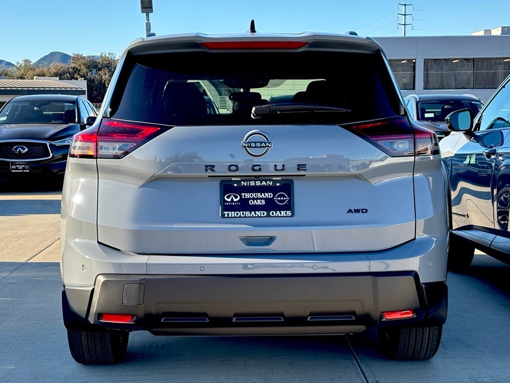 2026 Nissan Rogue SV