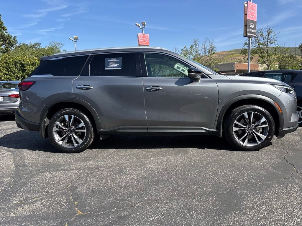 2023 INFINITI QX60 LUXE FWD
