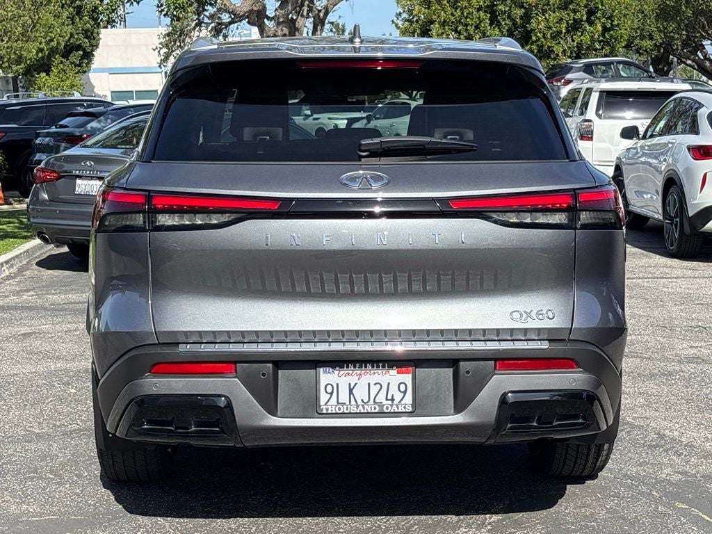 2023 INFINITI QX60 LUXE FWD