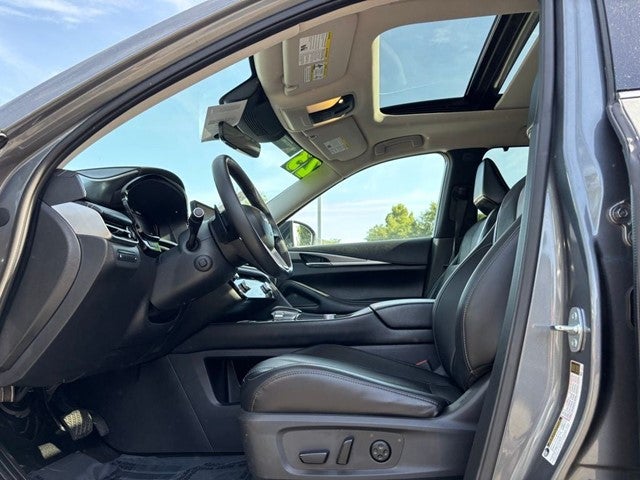 2023 INFINITI QX60 LUXE FWD