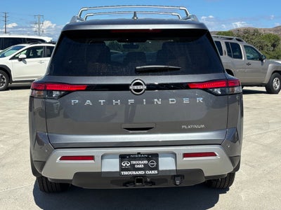 2025 Nissan Pathfinder Platinum