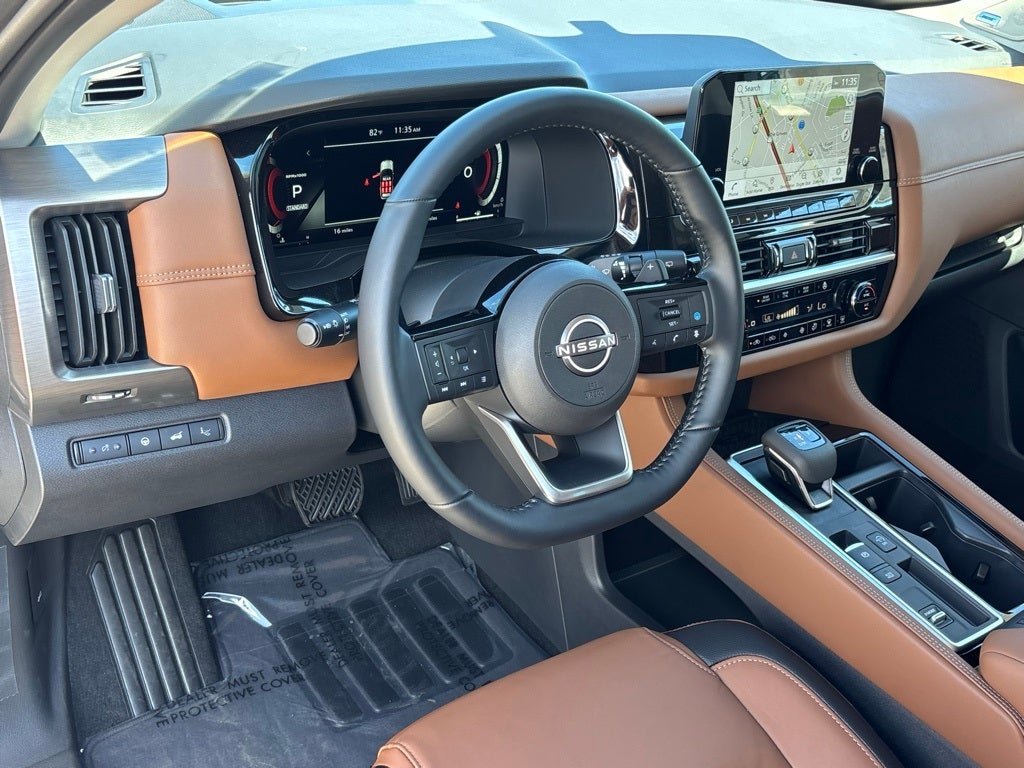 2025 Nissan Pathfinder Platinum