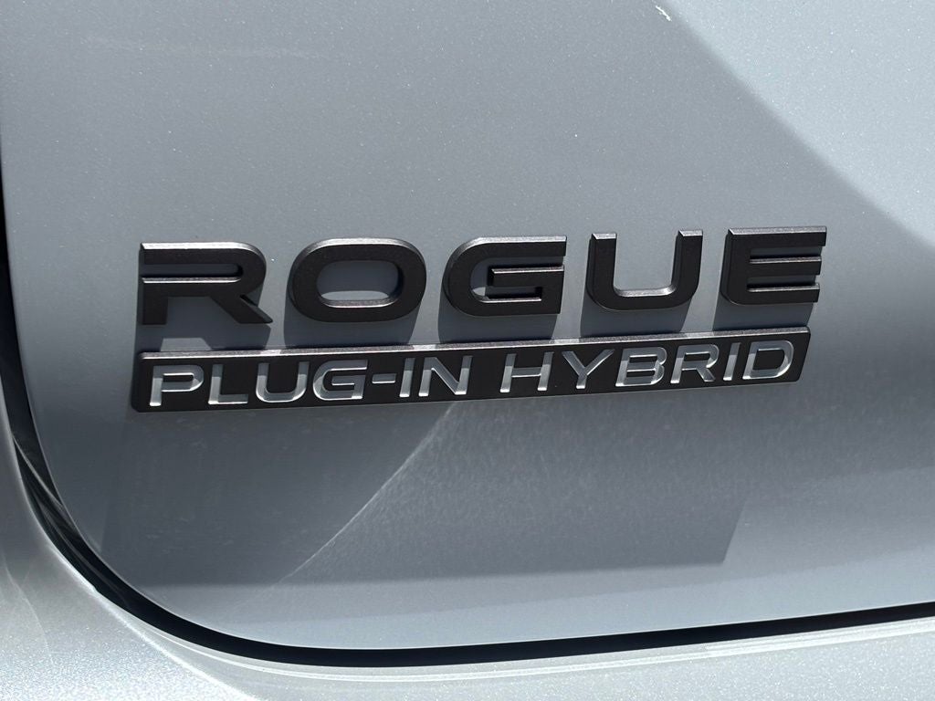 2026 Nissan Rogue Hybrid SL