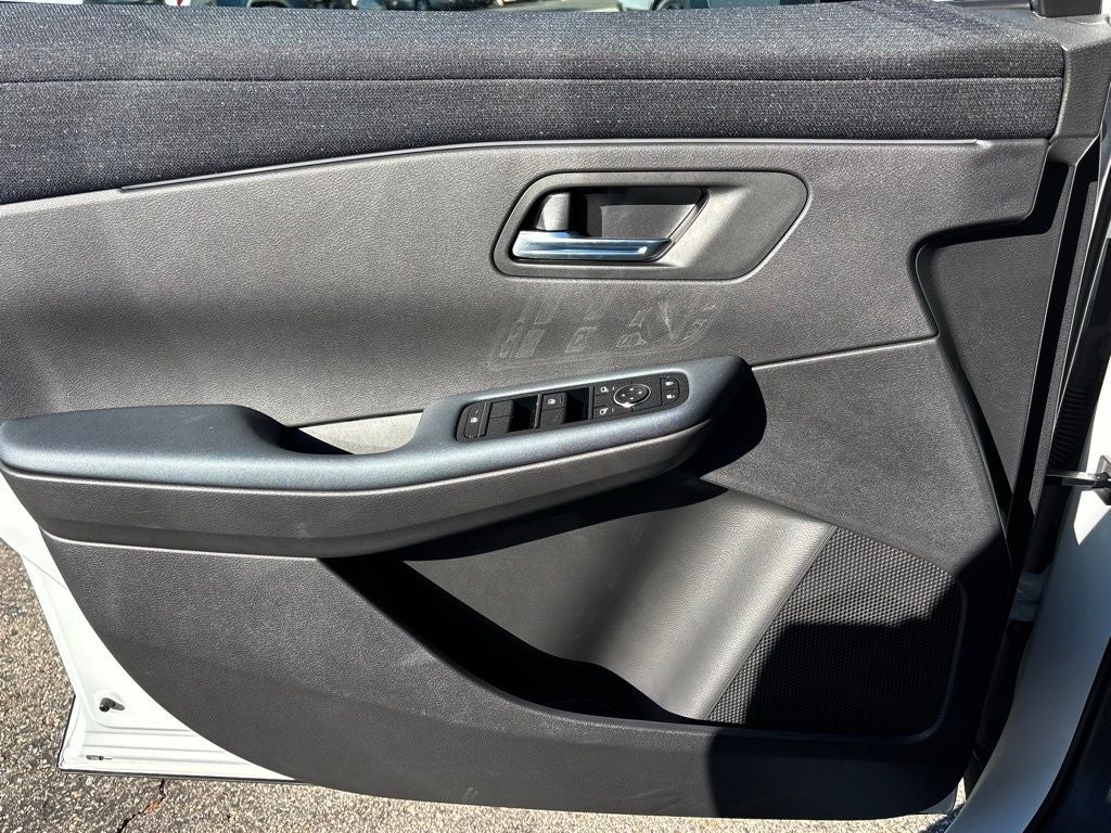 2026 Nissan LEAF SV+