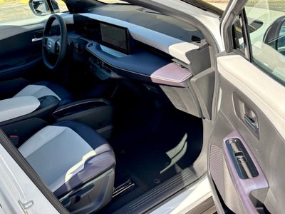 2026 Nissan LEAF SV+