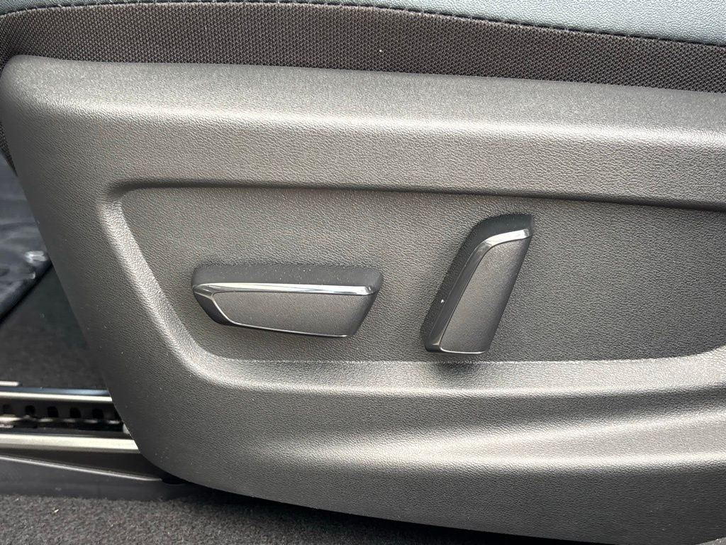 2026 Nissan LEAF SV+