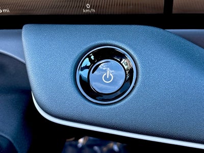 2026 Nissan LEAF Platinum+