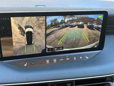 2026 Nissan LEAF Platinum+