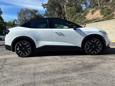 2026 Nissan LEAF Platinum+