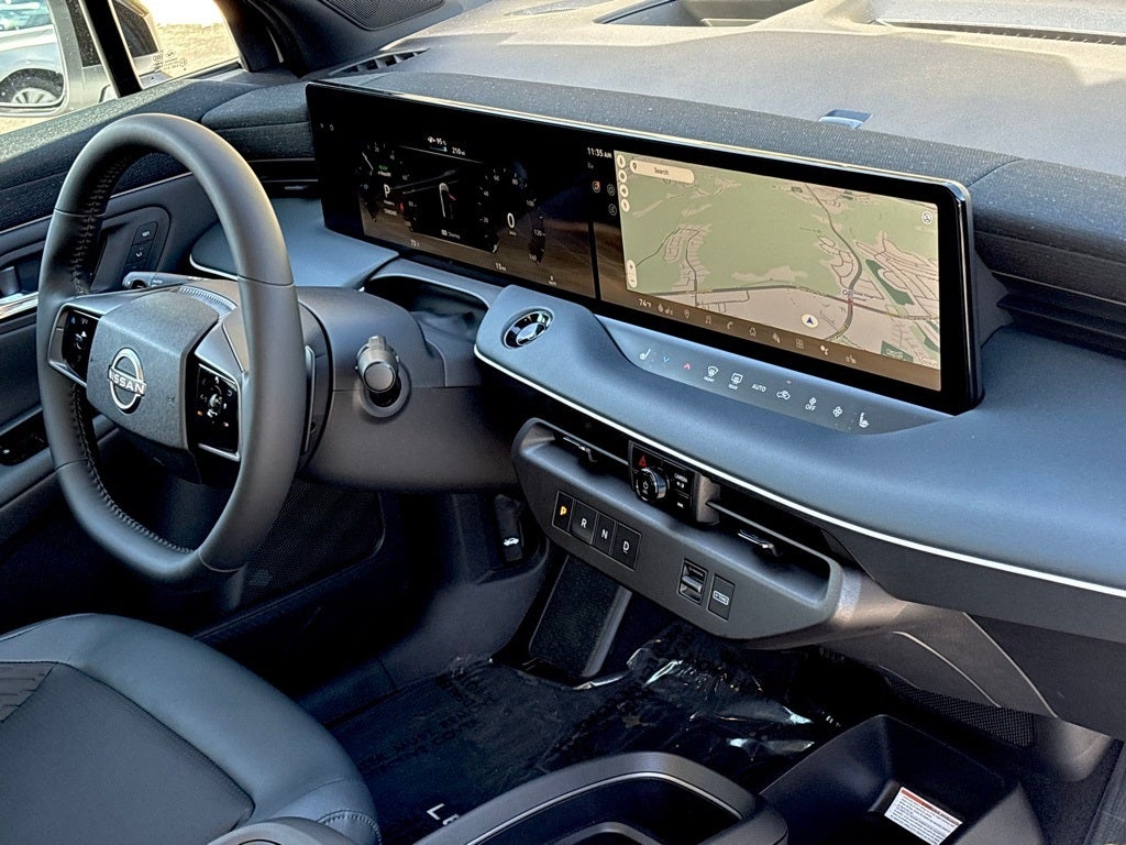 2026 Nissan LEAF Platinum+