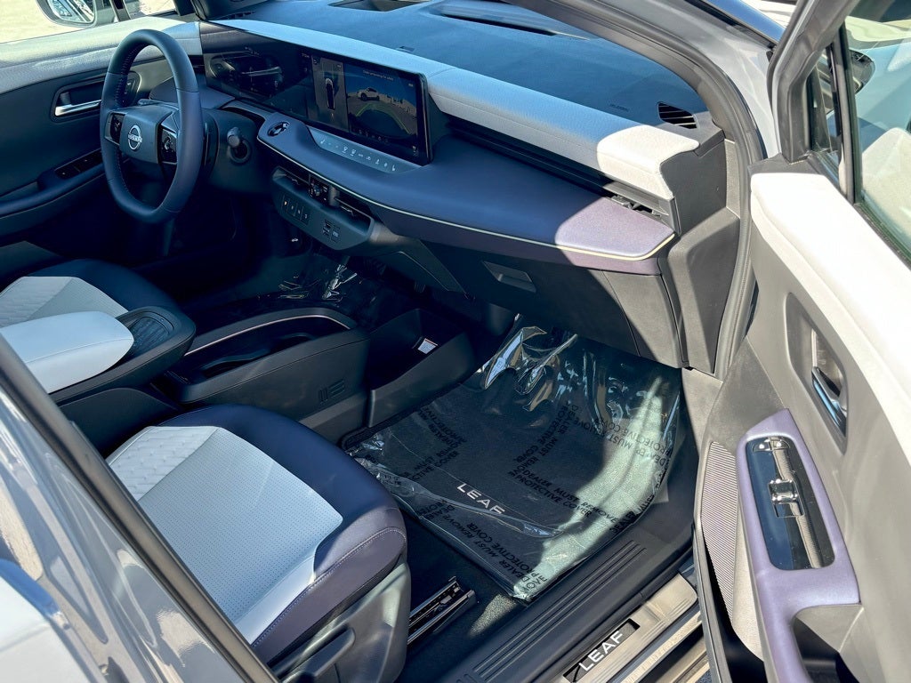 2026 Nissan LEAF Platinum+